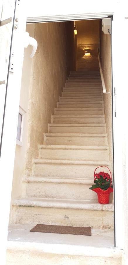 לינה וארוחת בוקר קונברסאנו Bella Puglia מראה חיצוני תמונה